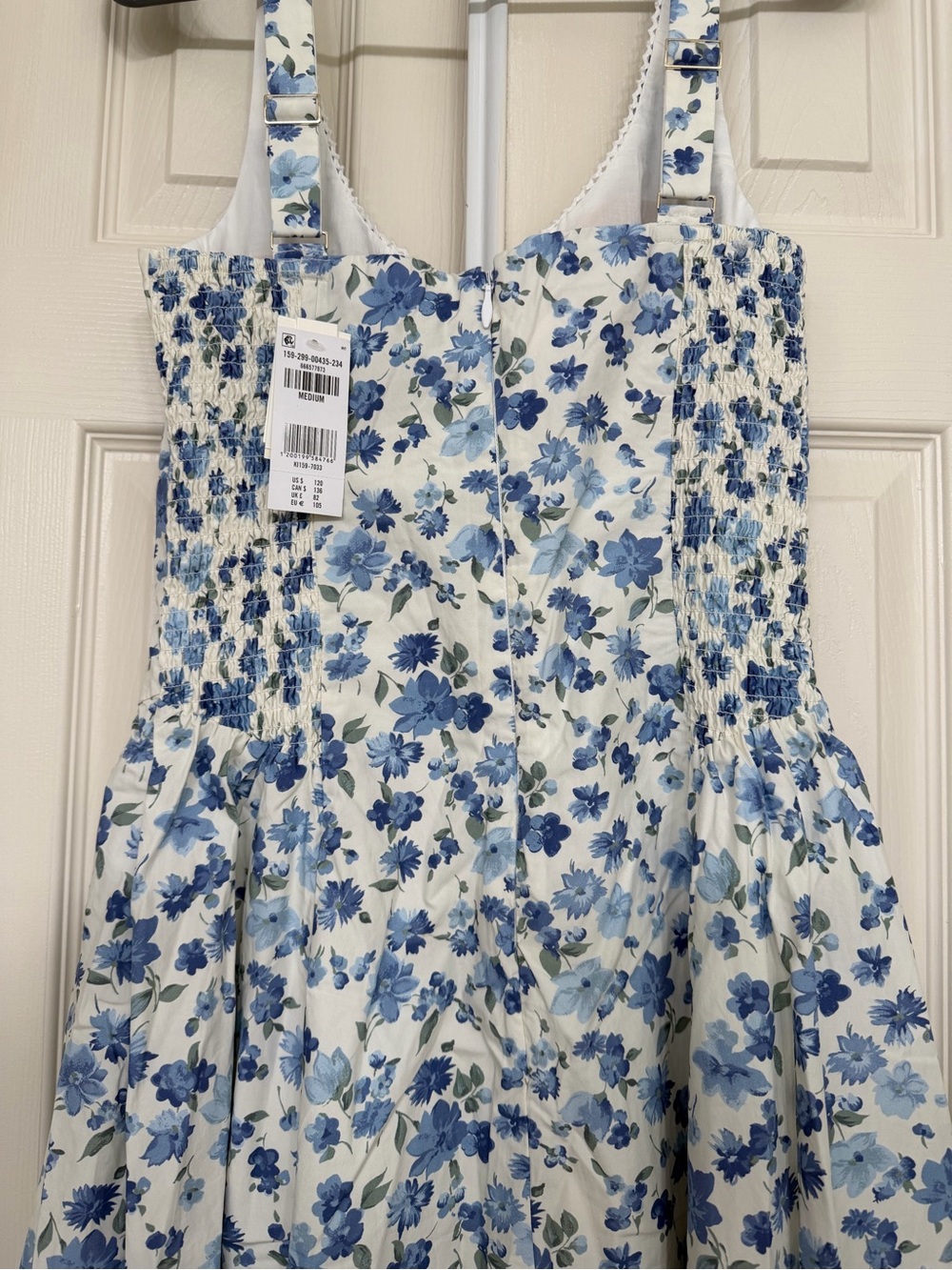 Abercrombie & Fitch White and Blue Floral Midi Dress - Picture 9 of 9